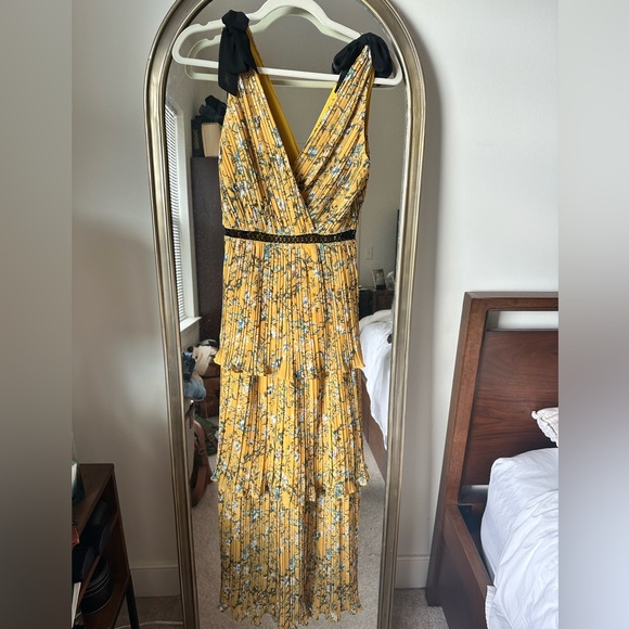Lulus Such Sophistication Yellow Floral Print Pleated Maxi Dress - Picture 2 of 5
